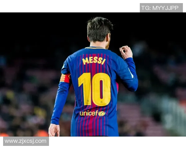 梅西传球瞬间接住的足球明星们展现精彩技艺与团队默契