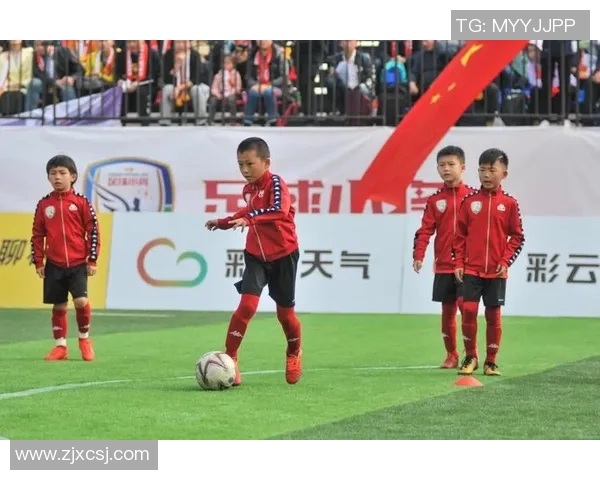 杨子足球明星直播在线观看精彩赛事回顾与球迷互动全程直播体验 杨子足球明星直播在线观看精彩赛事回顾与球迷互动全程直播体验